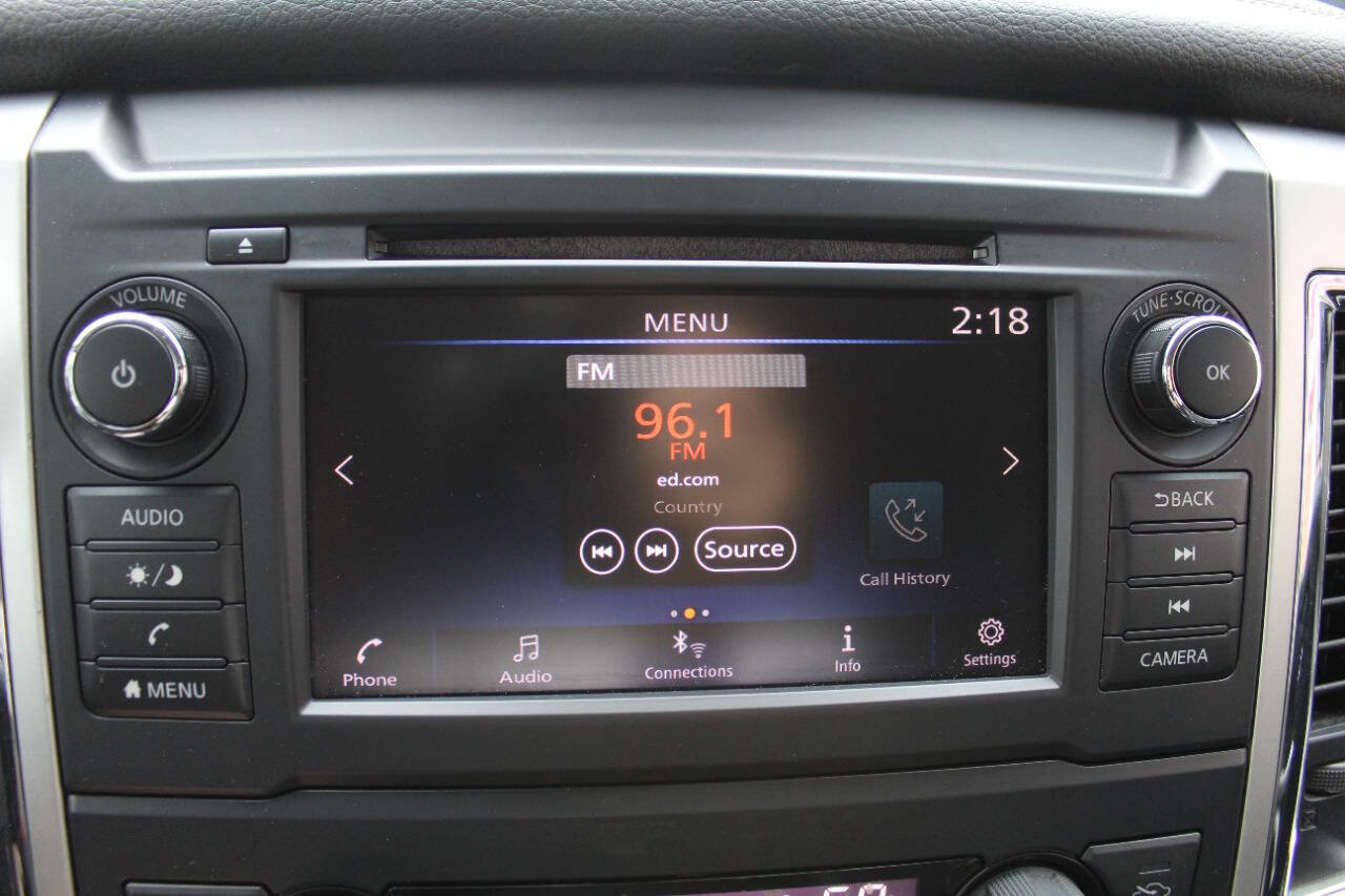 Used 2019 Nissan Titan PRO-4X image 10