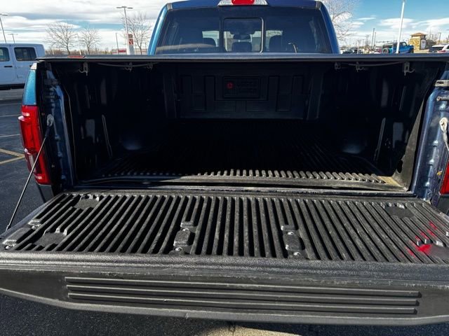 Used 2017 Ford F150 Lariat w/ Equipment Group 502A Luxury image 9