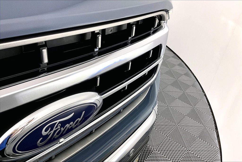 Used 2023 Ford F150 Lariat w/ Equipment Group 502A High AWD/4WD image 30