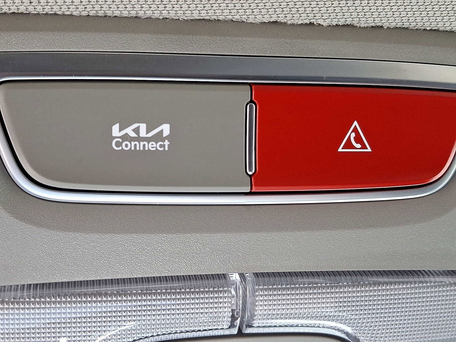 Used 2023 Kia Telluride S image 25