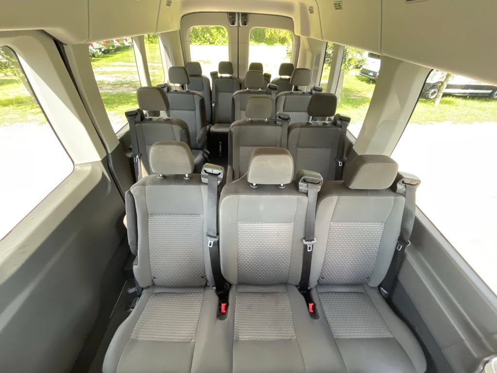 Used 2024 Ford Transit 350 XLT RWD image 9