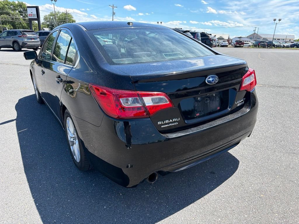 Used 2015 Subaru Legacy 2.5i Premium AWD/4WD image 3