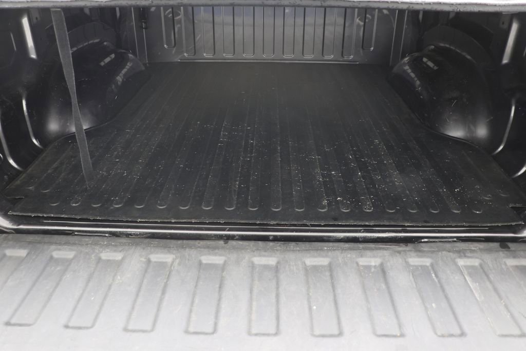 Used 2020 RAM 1500 Big Horn AWD/4WD image 11
