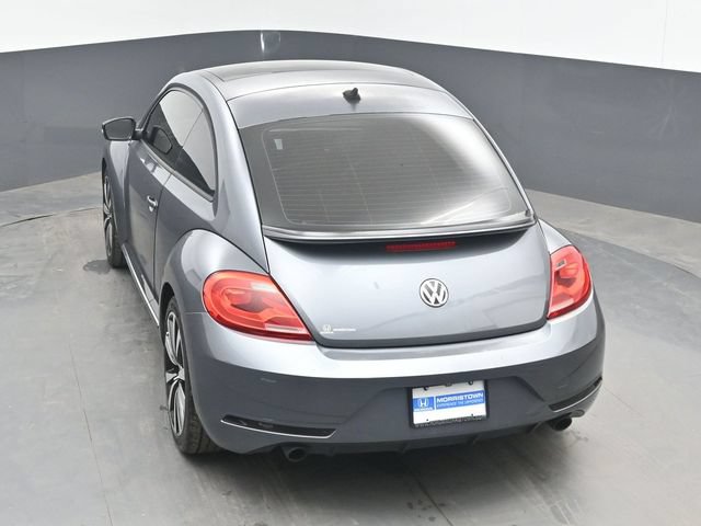 Used 2013 Volkswagen Beetle R-Line FWD image 35