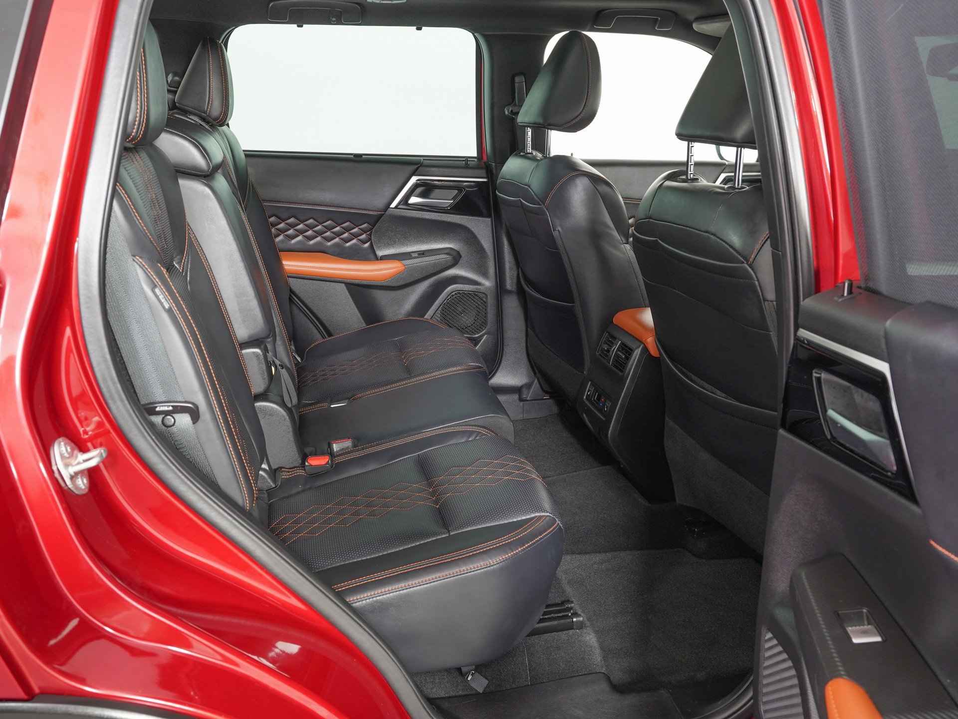 Used 2022 Mitsubishi Outlander SEL image 10