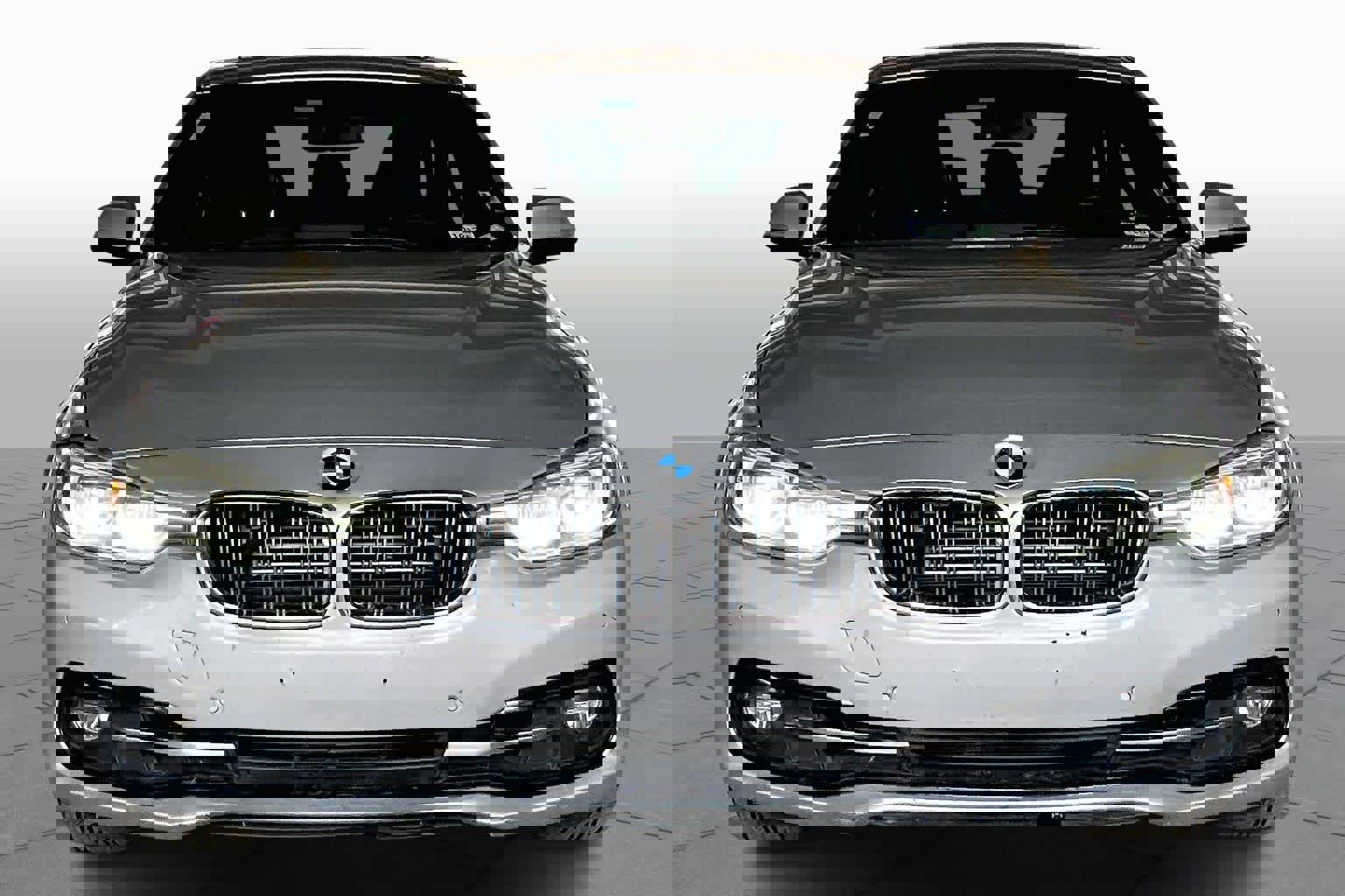 Used 2017 BMW 330e image 3