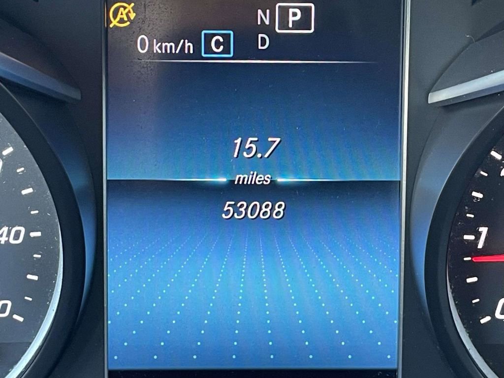 Used 2022 Mercedes-Benz GLC 300 4MATIC image 12