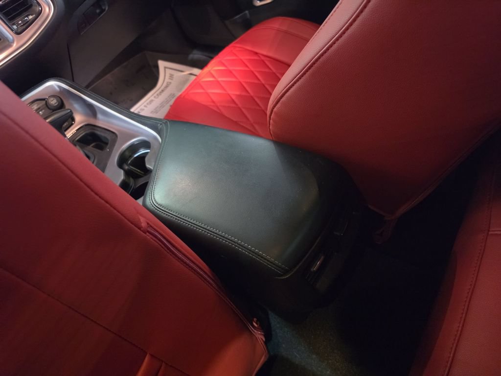 Used 2022 Dodge Challenger GT w/ Driver Convenience Group RWD image 21
