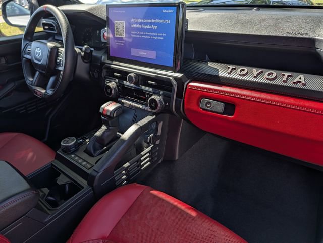 Certified 2025 Toyota 4Runner TRD Off-Road image 34