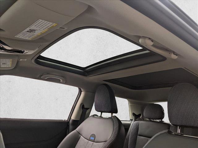 Certified 2025 MINI Cooper S image 14