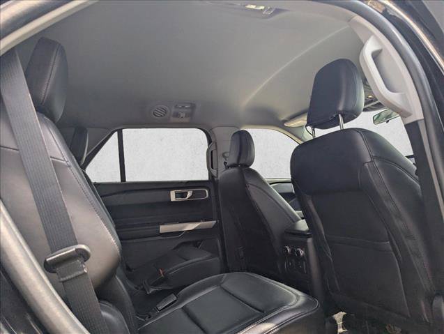 Used 2022 Ford Explorer XLT w/ Equipment Group 202A RWD image 14