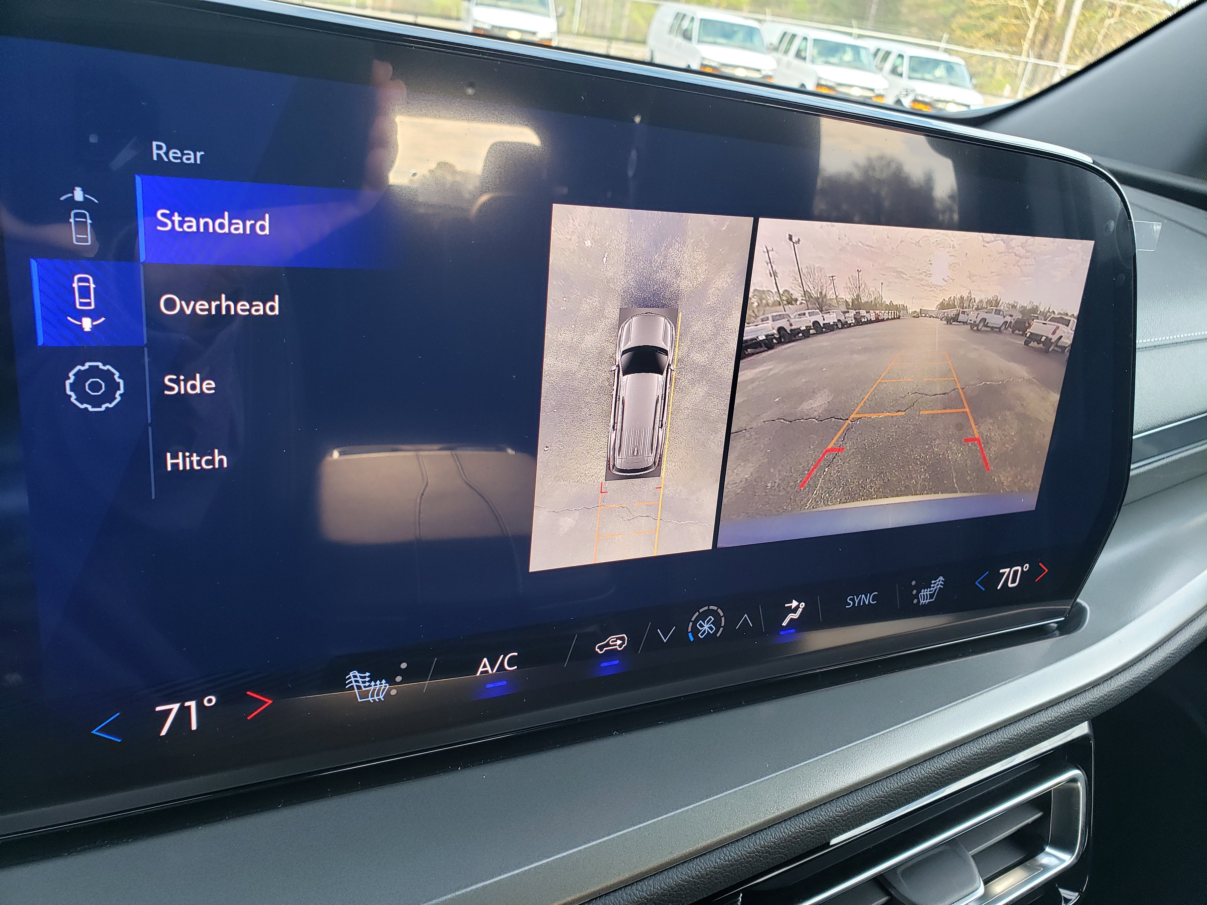 New 2026 Chevrolet Traverse LT w/ Midnight/Sport Edition image 39