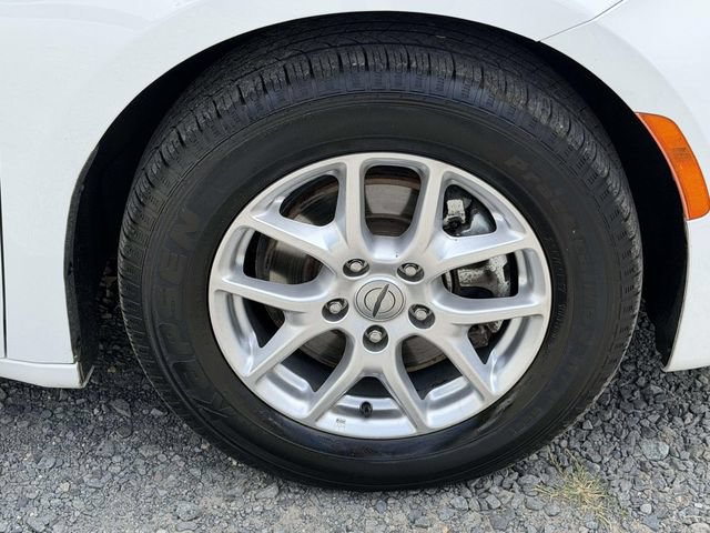 Used 2023 Chrysler Pacifica Touring-L FWD image 7