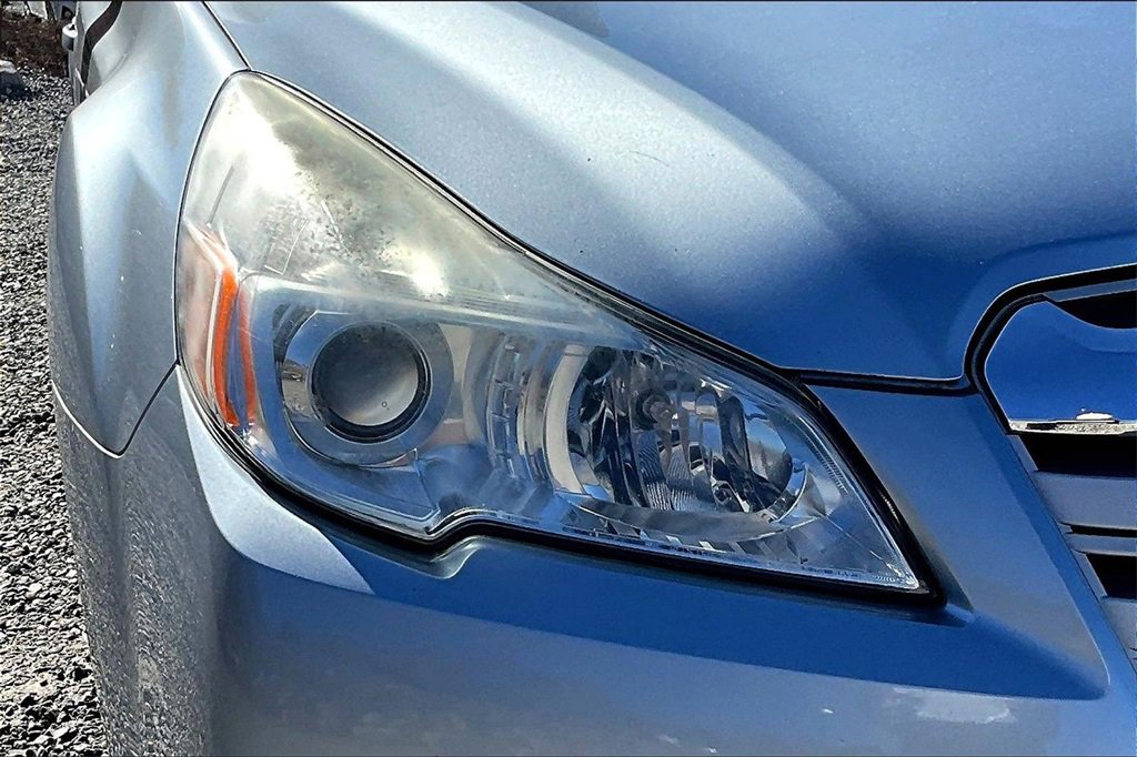 Used 2013 Subaru Outback 2.5i Limited w/ Moonroof Pkg image 25