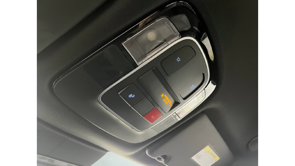 Used 2025 Hyundai Santa Cruz SEL FWD image 23