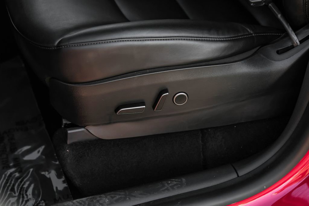 Used 2021 Tesla Model Y 2WD image 36