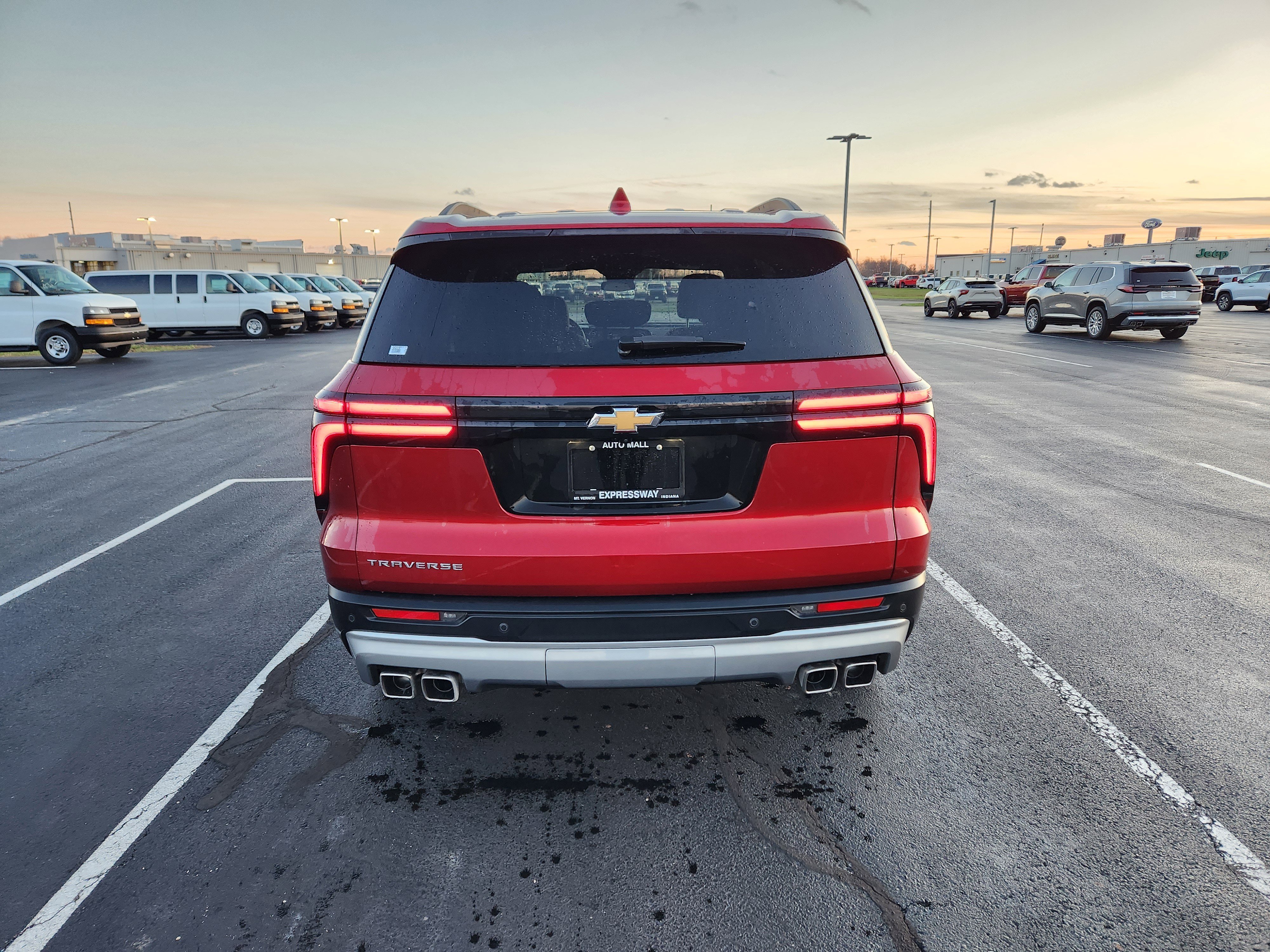 New 2025 Chevrolet Traverse LT w/ LPO, Floor Liner Package image 4