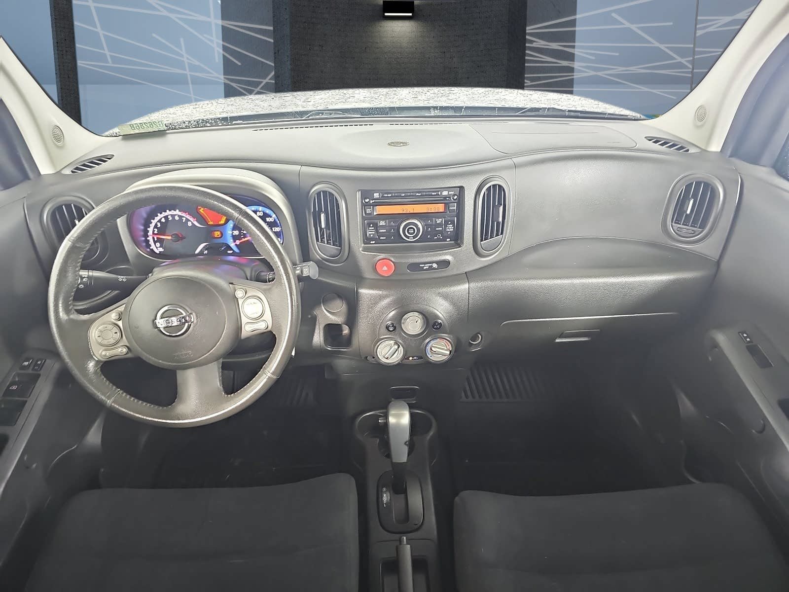 Used 2013 Nissan Cube FWD image 9