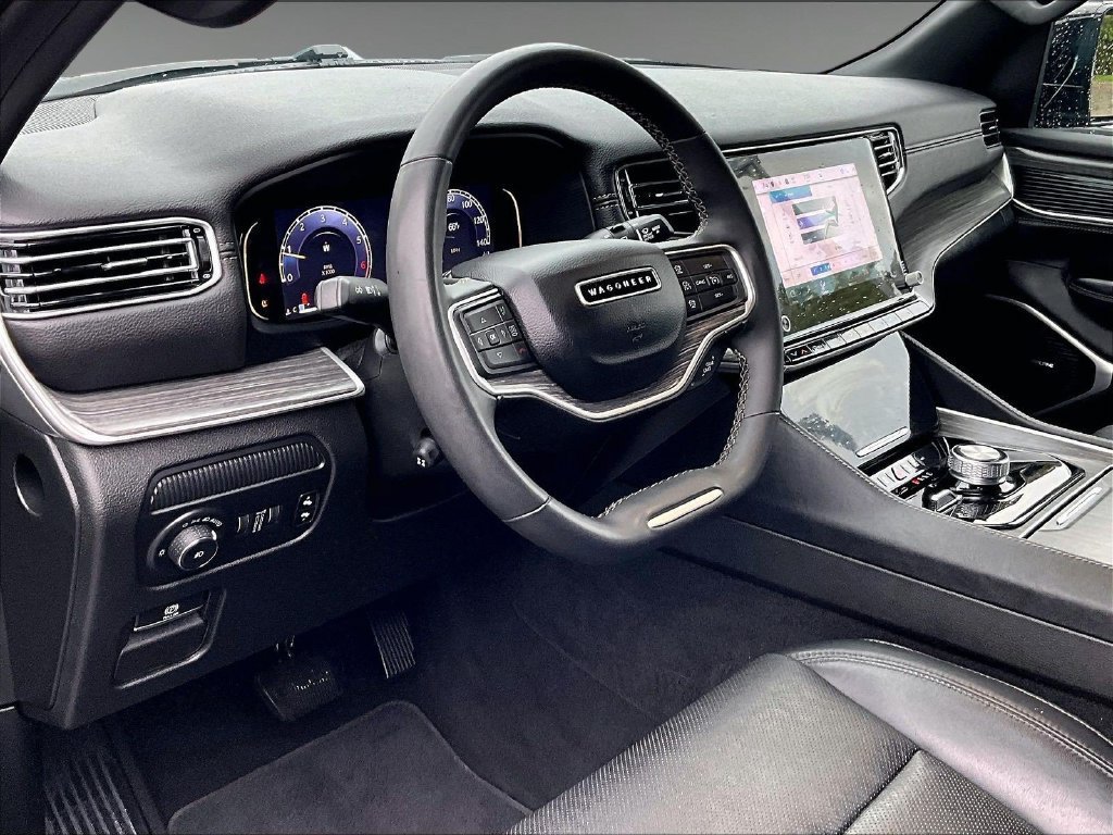 Used 2024 Jeep Wagoneer Series II AWD/4WD image 8