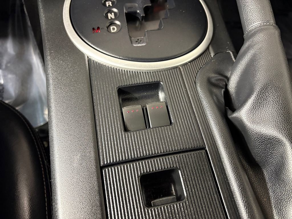 Used 2008 MAZDA MX-5 Miata Grand Touring w/ Premium Pkg image 20