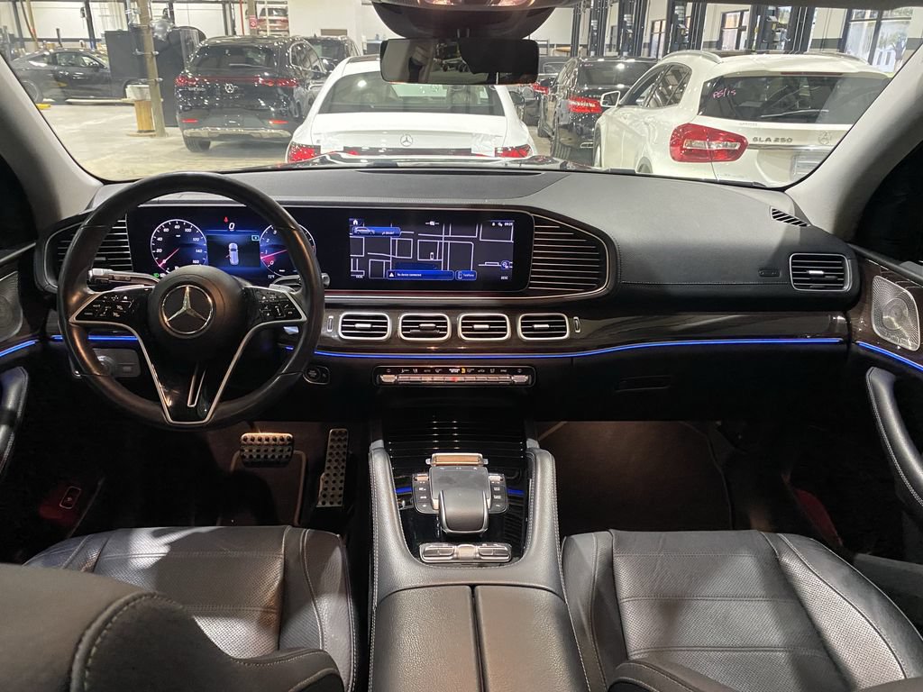 Certified 2024 Mercedes-Benz GLS 580 4MATIC image 2
