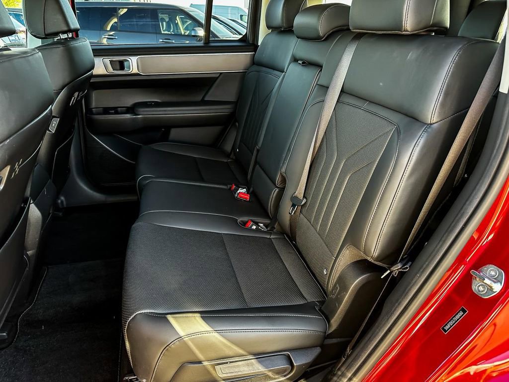 Used 2025 Hyundai Santa Fe XRT image 28