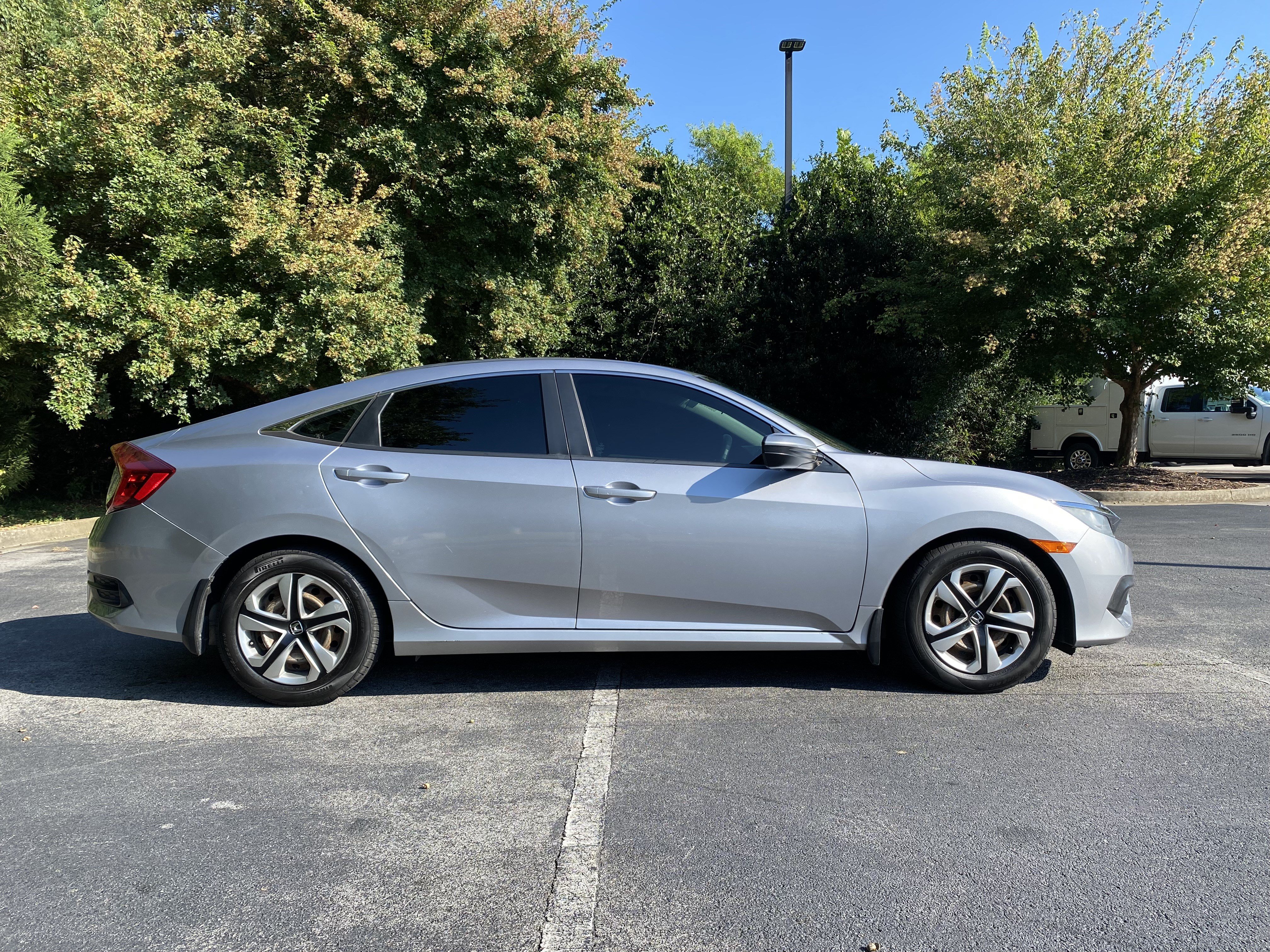 Used 2018 Honda Civic LX image 10