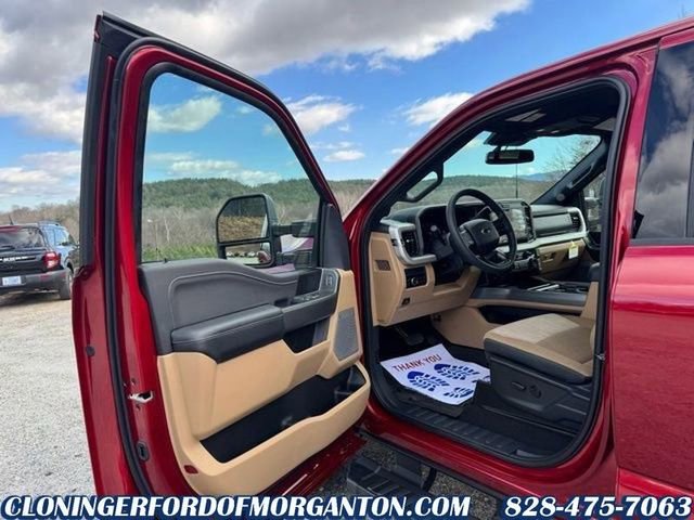 New 2026 Ford F250 XLT w/ XLT Premium Package AWD/4WD image 12