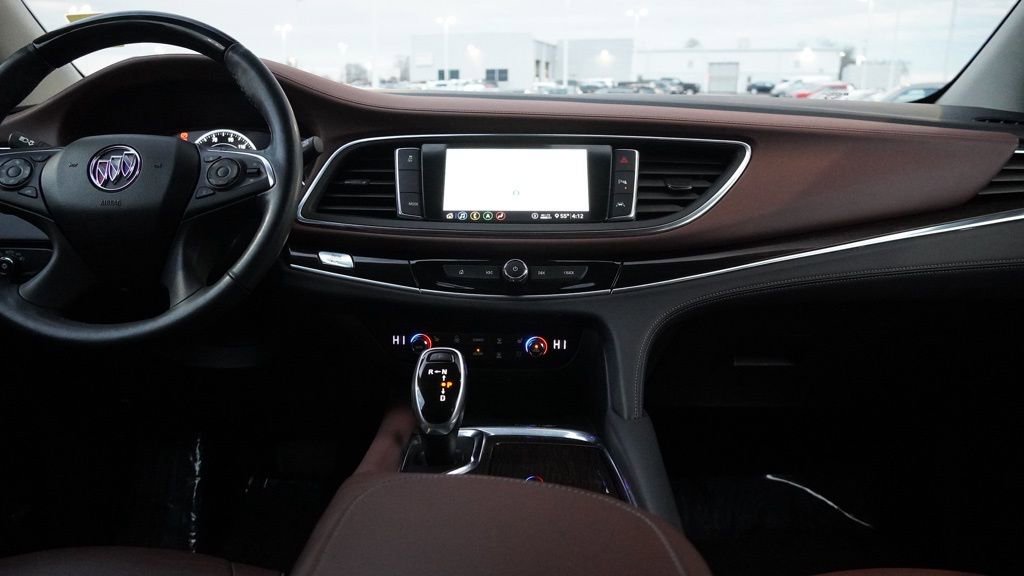 Used 2020 Buick Enclave Avenir w/ Avenir Technology Package image 30