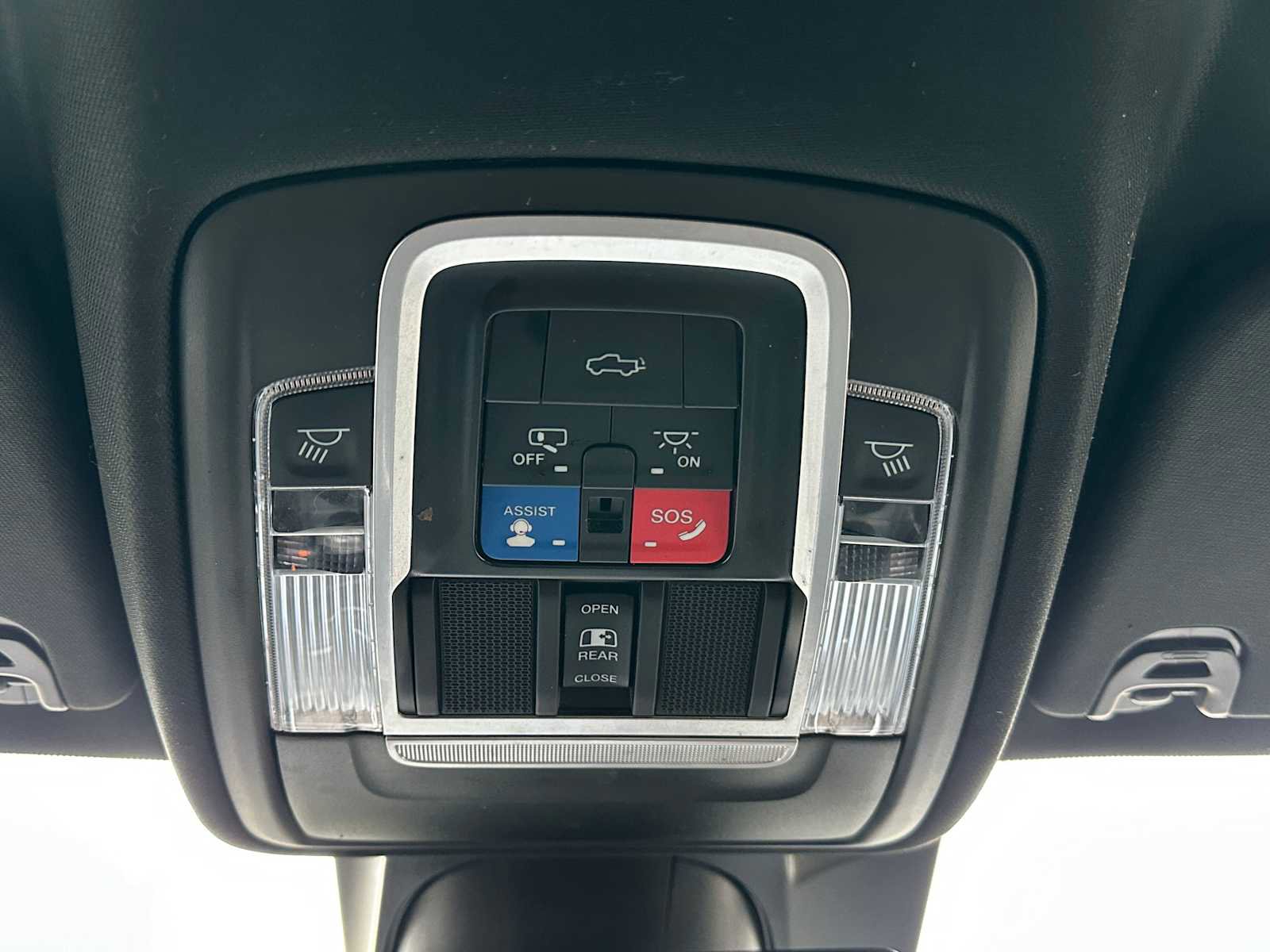 Used 2022 RAM 1500 Laramie w/ Sport Appearance Package image 31