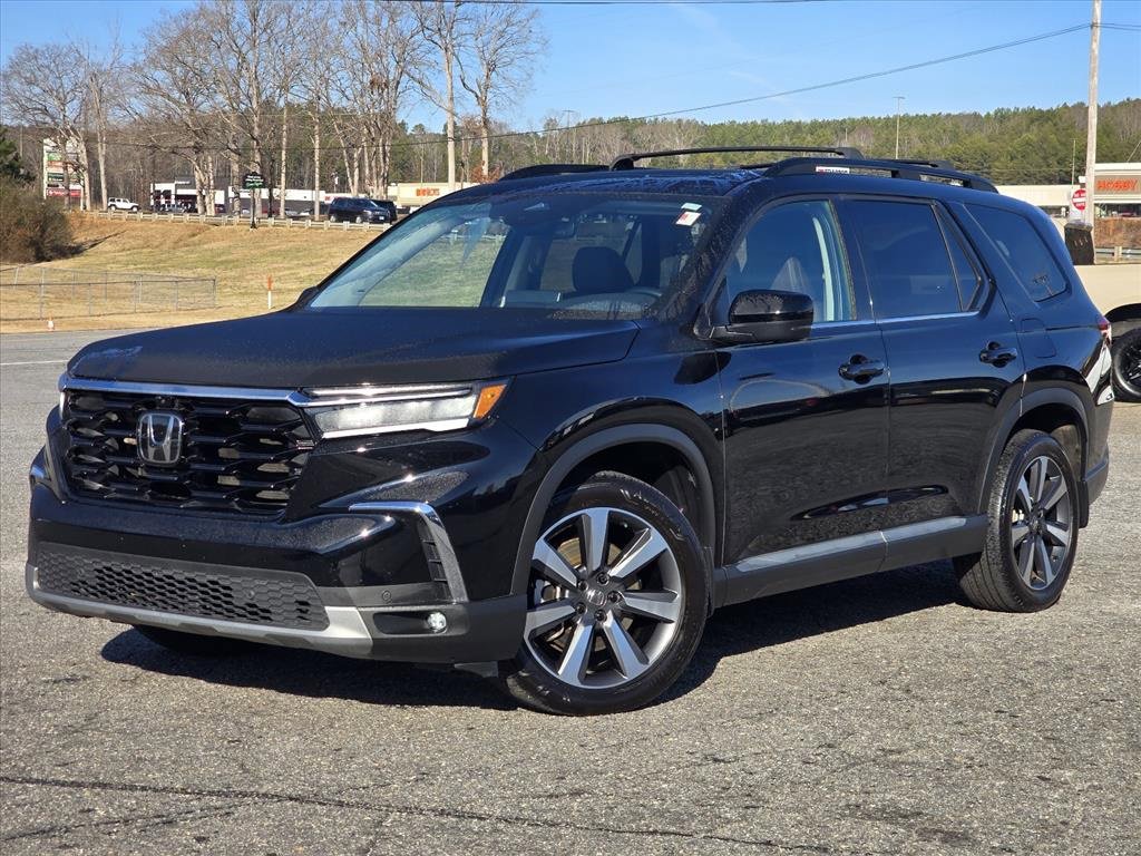 Used 2023 Honda Pilot Elite image 2