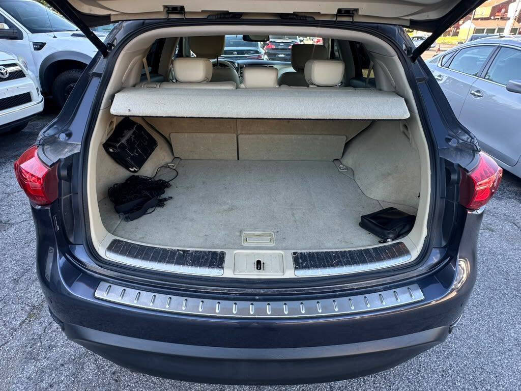 Used 2011 INFINITI FX35 AWD w/ Premium Pkg image 22