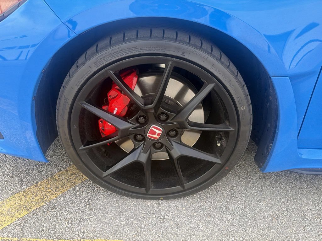 Used 2025 Honda Civic Type R image 9