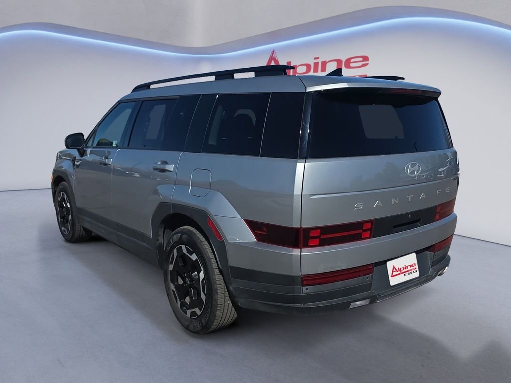 Used 2024 Hyundai Santa Fe SEL image 3