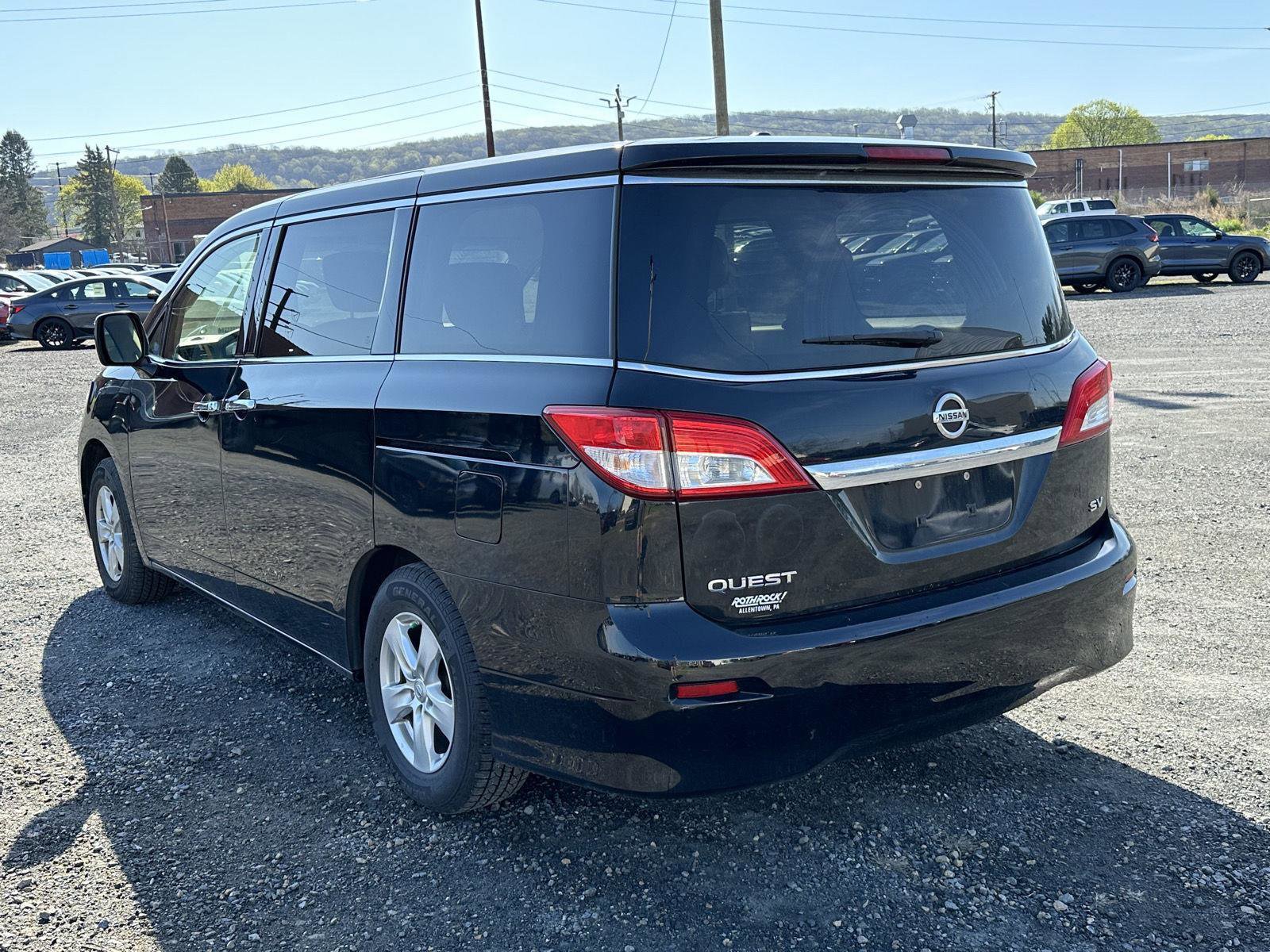 Used 2013 Nissan Quest SV w/ Leather Pkg image 6