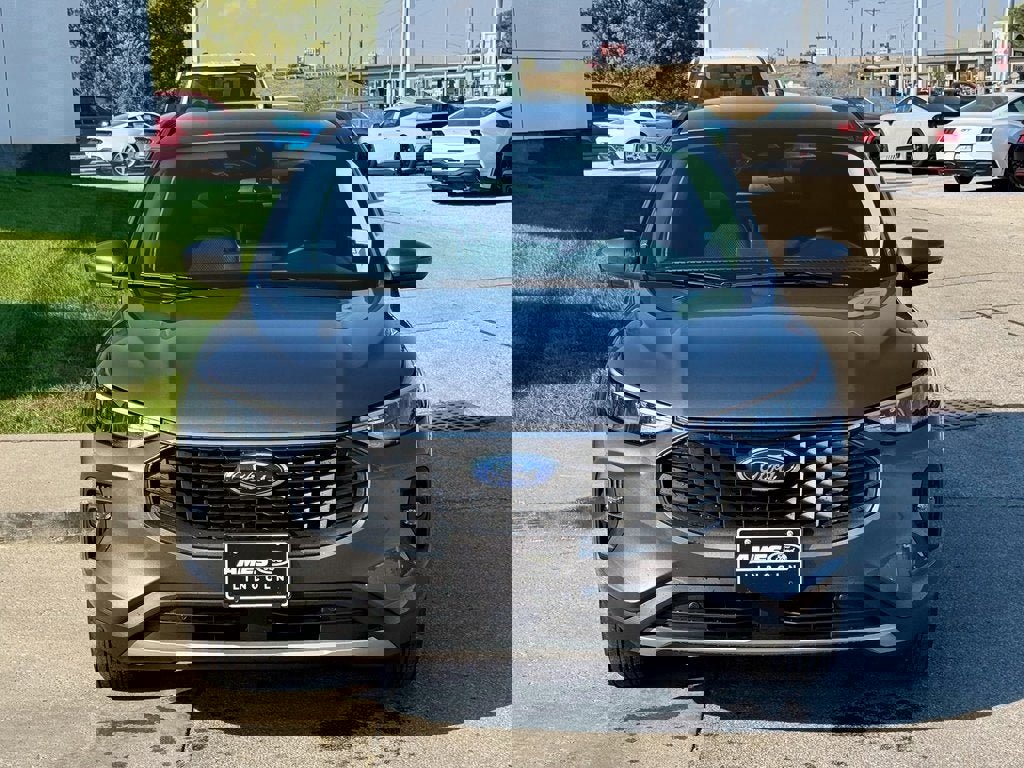 New 2026 Ford Escape SE image 7