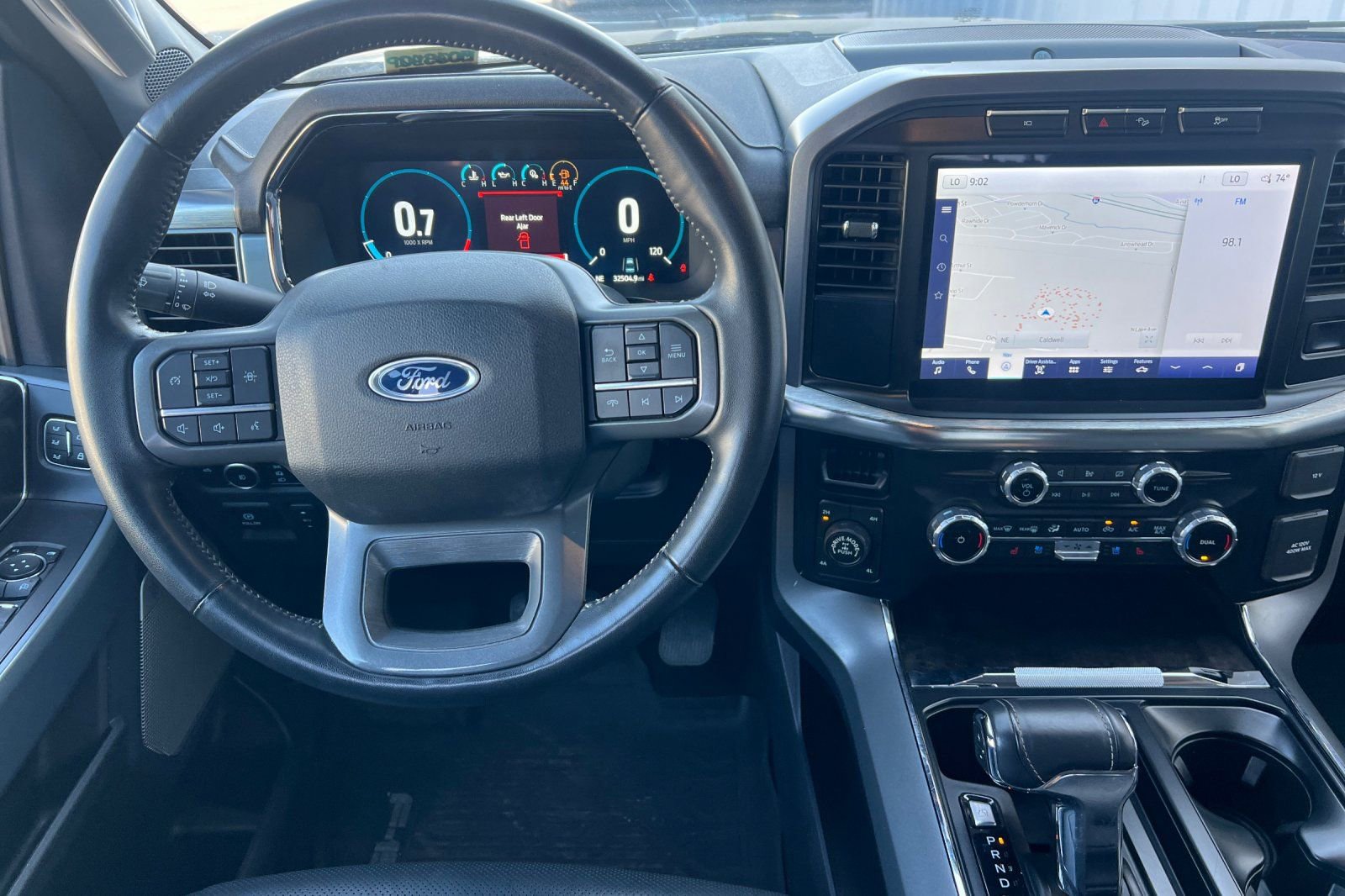 Used 2023 Ford F150 Lariat w/ FX4 Off-Road Package AWD/4WD image 15