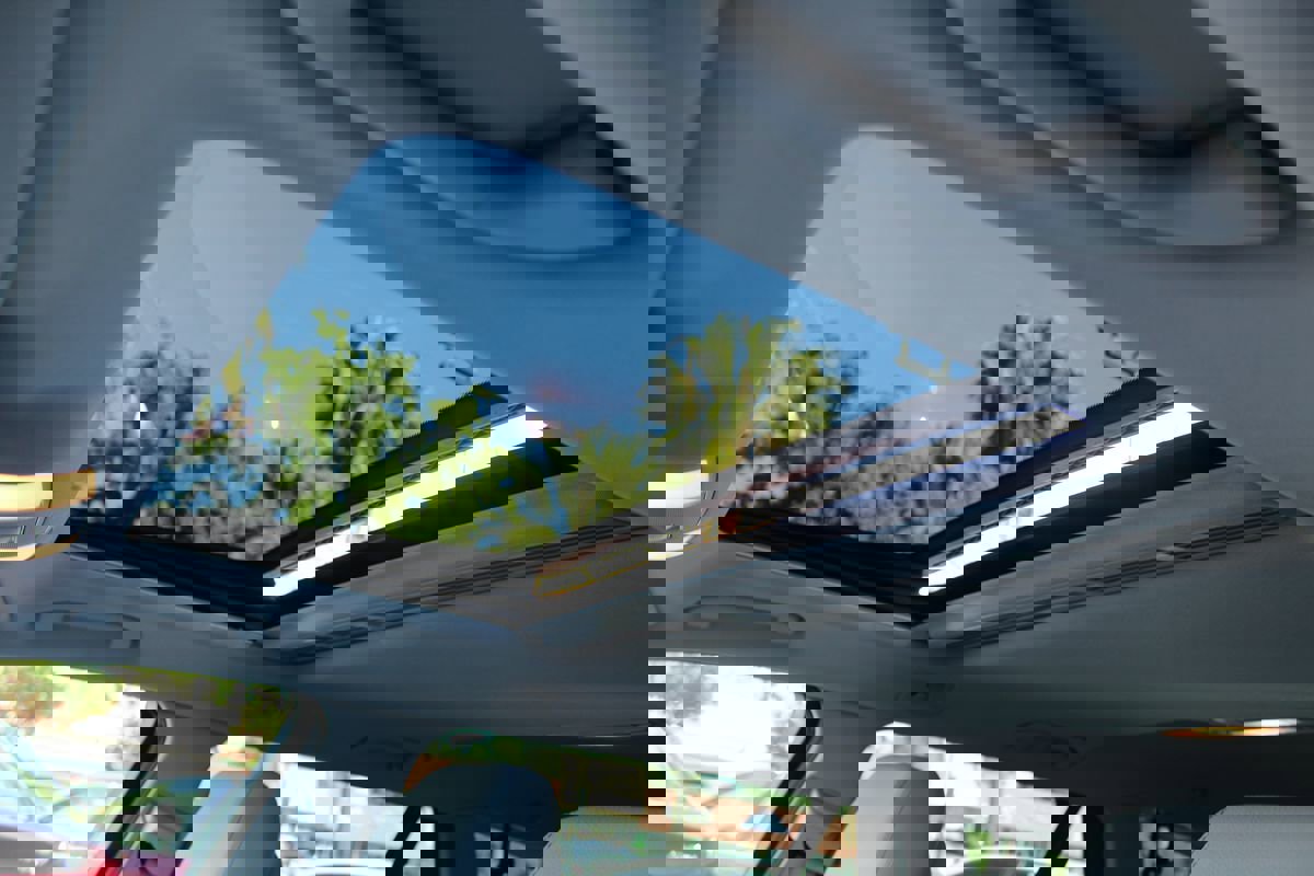 Used 2015 Mercedes-Benz E 350 4MATIC Wagon image 33