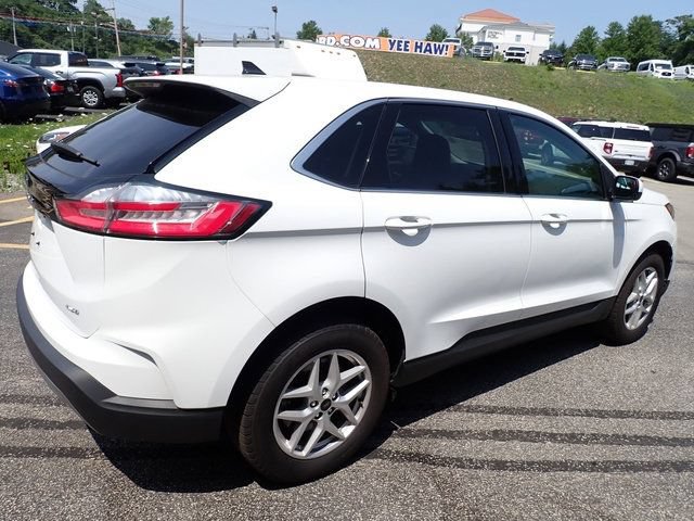 Certified 2024 Ford Edge SEL w/ Convenience Package AWD/4WD image 8