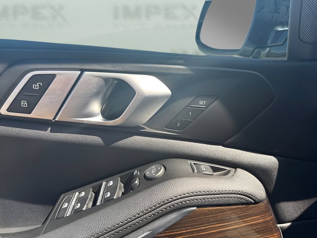 Used 2019 BMW X5 xDrive40i AWD/4WD image 12