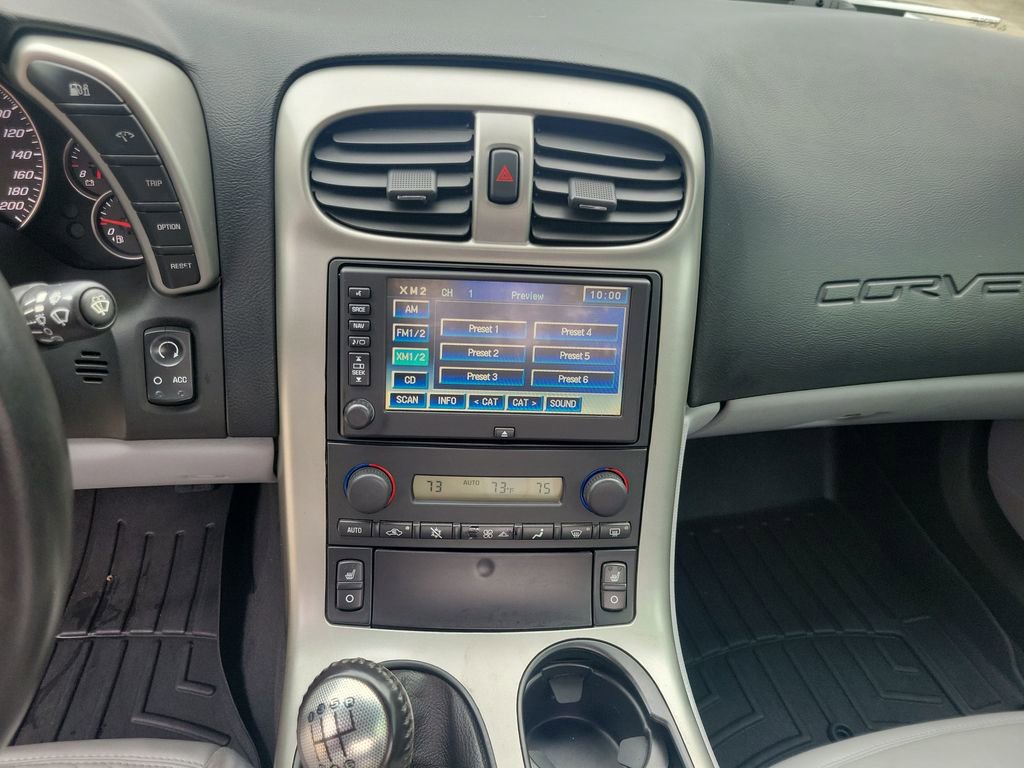 Used 2005 Chevrolet Corvette Coupe w/ Preferred Equipment Group image 26