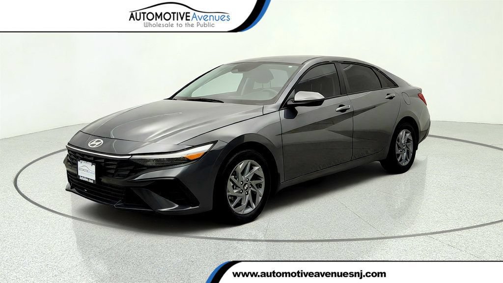 Used 2026 Hyundai Elantra Hybrid