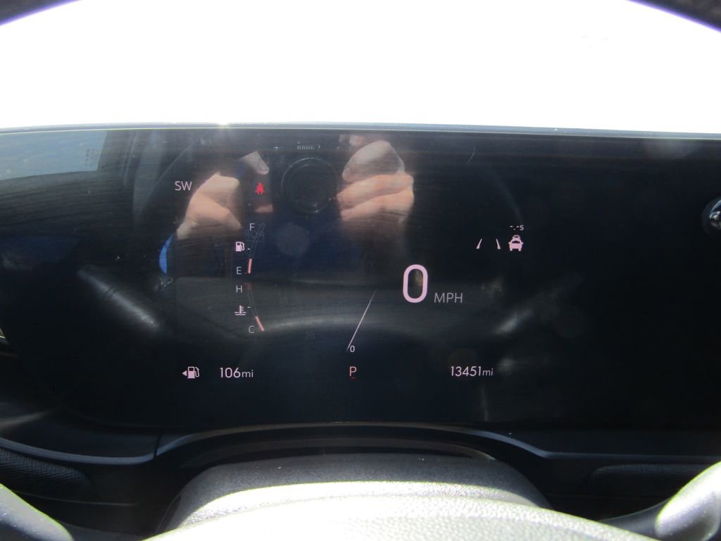 Used 2025 Buick Envista Preferred w/ Convenience I Package image 29