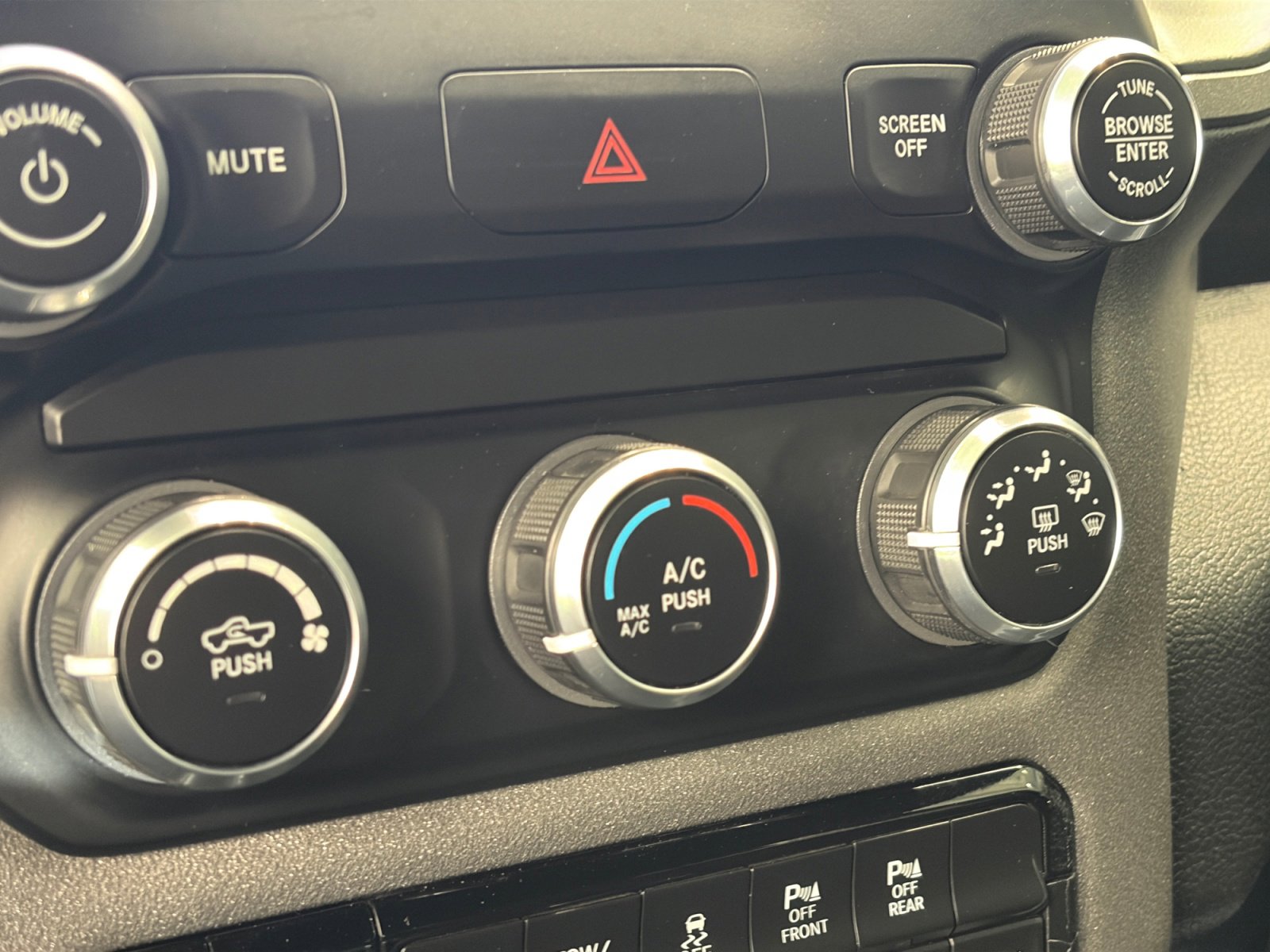 Used 2023 RAM 2500 Tradesman w/ Towing Technology Group AWD/4WD image 16