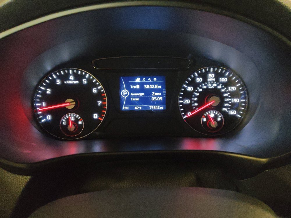 Used 2017 Kia Sorento LX image 23