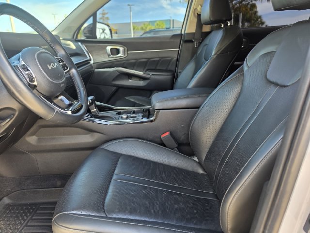 Certified 2024 Kia Sorento SX AWD/4WD image 16