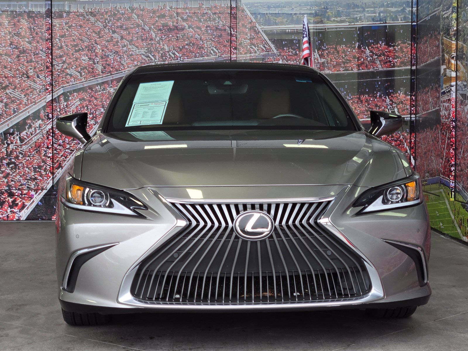 Used 2021 Lexus ES 350 w/ Premium Package FWD image 3
