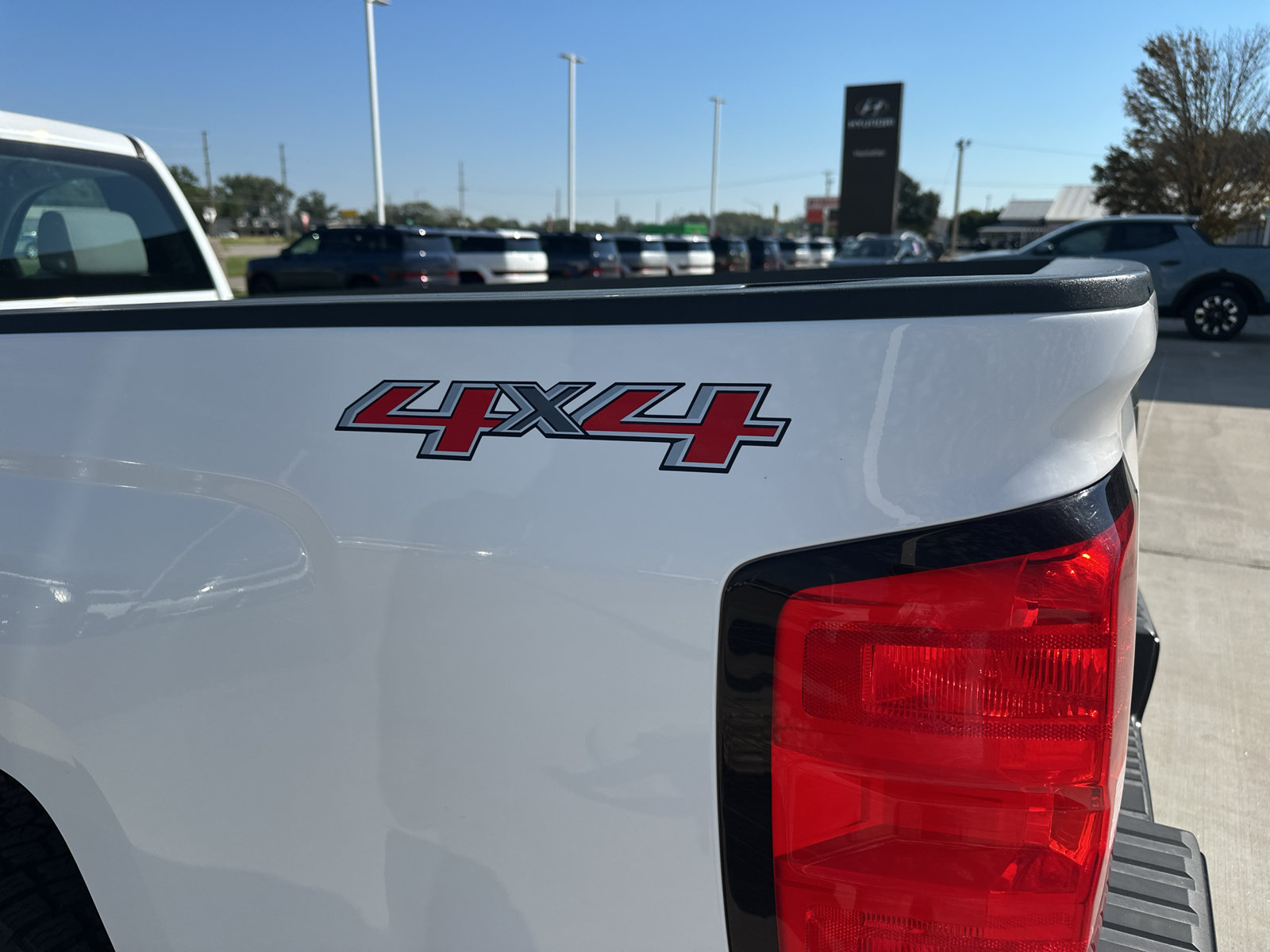 Used 2015 Chevrolet Silverado 1500 W/T w/ WT Fleet Convenience Package AWD/4WD image 14