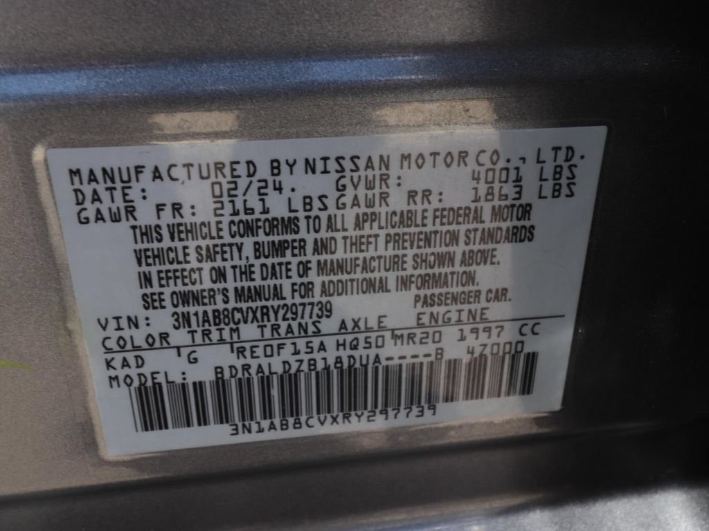 Used 2024 Nissan Sentra SV FWD image 23