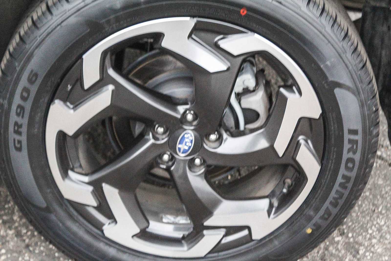 Certified 2021 Subaru Crosstrek 2.5i Limited w/ Popular Package #4 image 11